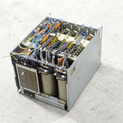 Siemens Simodrive Transistorpulsumrichter 6SC6101-3A-Z (Z=A40+3XA30+G10+N12+N22)
