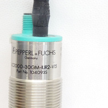 Pepperl+Fuchs UC2000-30GM-IUR2-V15 / 104093 S / Neu