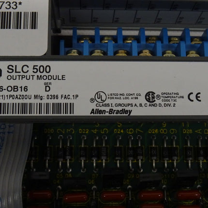 Allen-Bradley SLC 500 / 1746-OB16 Output Module Ser. D