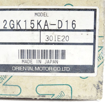 OM Oriental Motor Gear Head 2GK15KA-D16 / Neu OVP