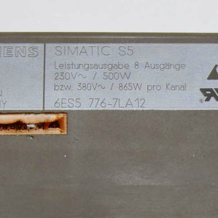 Siemens Simatic S5 - 6ES5776-7LA12  // 6ES5 776-7LA12 Frontdeckel abgebrochen.