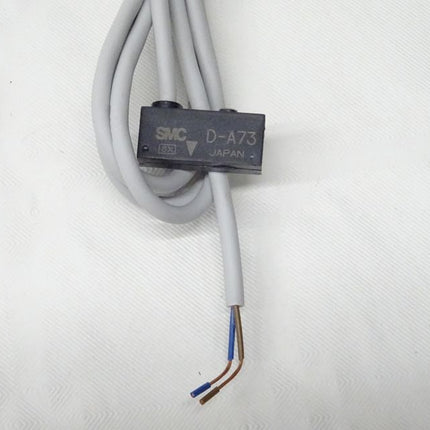 SMC D-A73 Reedschalter mit Anschlusskabel