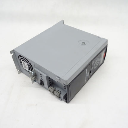 Danfoss VLT HVAC Basic Drive 131L9866 Frequenzumrichter 4,0kW