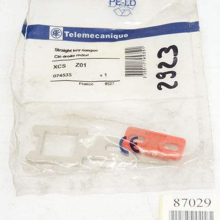 Telemecanique Straight key-tongue / XCSZ01 / 074535 Neu OVP