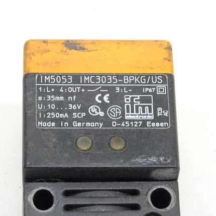 IFM Induktiver Sensor IM5053 IMC3035-BPKG/US + Halter