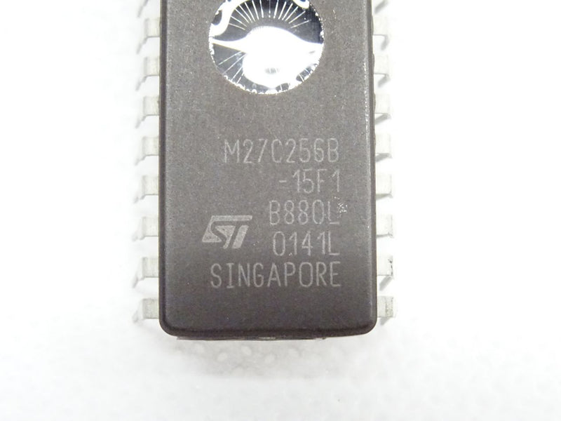 ST M27C25GB-15F1 Eprom Microelektronics 4stk. neu-OVP