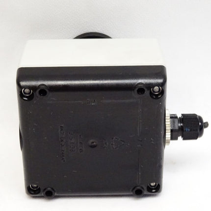Siemens Pilzdrucktaster schwarz 3SB3420-0B 3SB3420-0C  mit Gehäuse