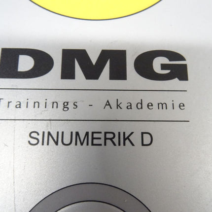 DMG Trainings - Akademie SINUMERIK D Bedientafel