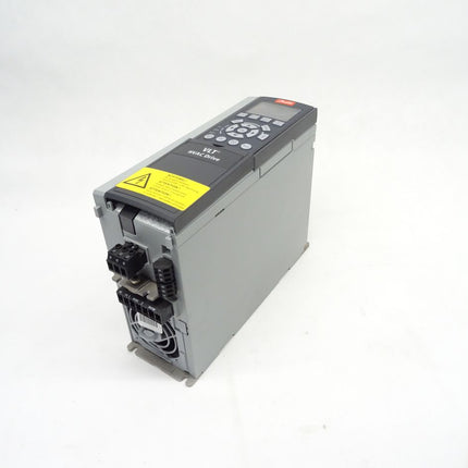 Danfoss VLT HVAC Drive 131B4207 Frequenzumrichter 1,1kW