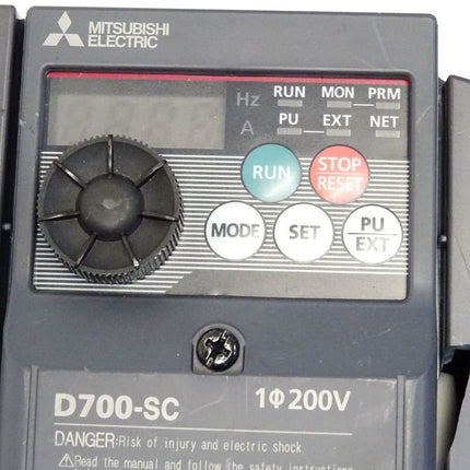 Mitsubishi Electric Umrichter D700-SC FR-D720S-070SC-EC 1.5kW - Maranos.de